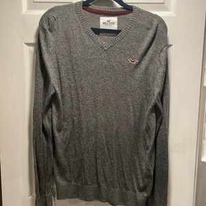 Hollister V neck sweater